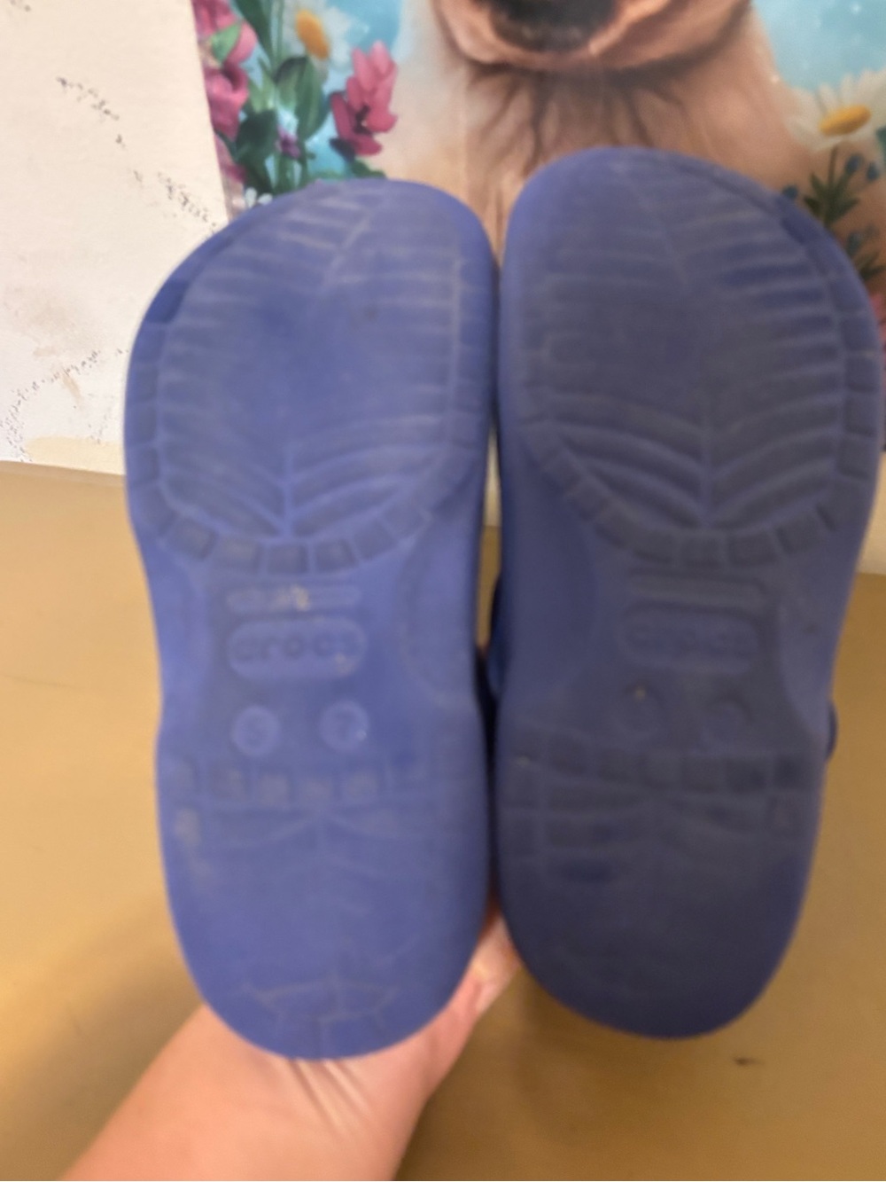 CROCS Classic Clog in Navy Blue - Picture 6 of 7